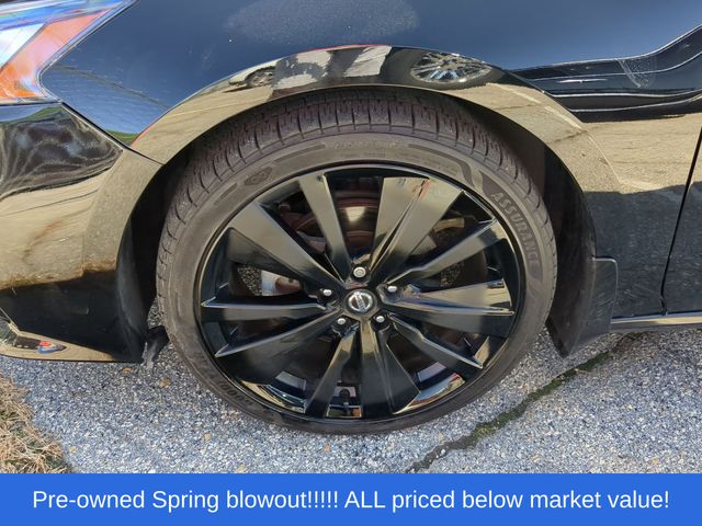 Used 2022 Black Nissan 2.5 SR image 7