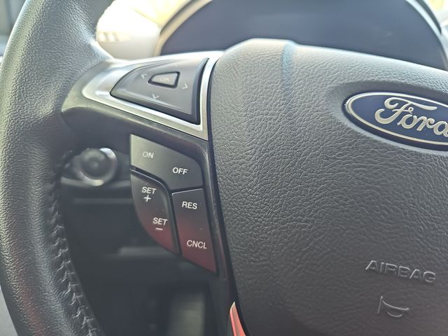 Used 2024 White Ford SEL image 16
