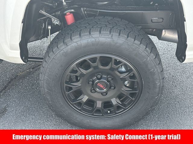 2025 Toyota Tacoma SR5 - Photo 20