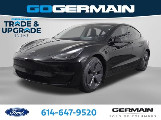 Solid Black 2022 Tesla Model 3 RWD Sedan Rear-Wheel Drive 1-Speed Automatic