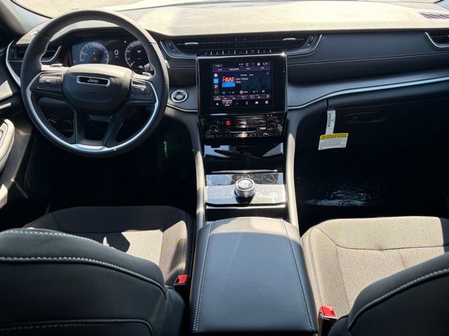 new 2026 Jeep Grand Cherokee car, priced at $42,089