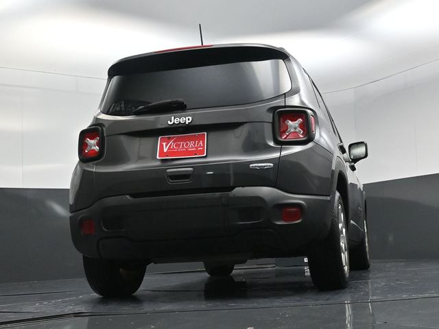 2020 Jeep Renegade Latitude Gray at Durrett Motor Company