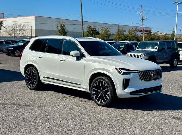 2026 Volvo XC90 Plug-In Hybrid T8 Plus