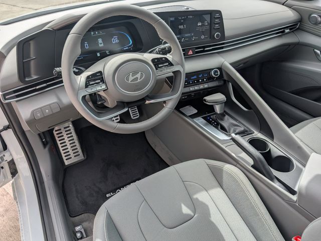 2026 Hyundai Elantra SEL Sport - 11