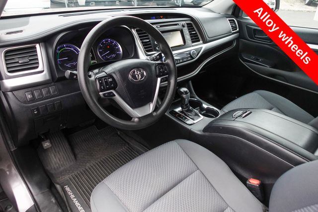 used 2019 Toyota Highlander Hybrid car, priced at $21,000