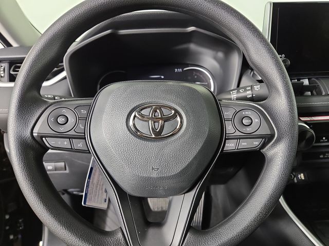 2025 Toyota RAV4 LE photo