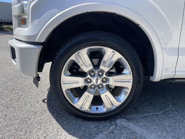 Used 2016 White Ford Limited image 10
