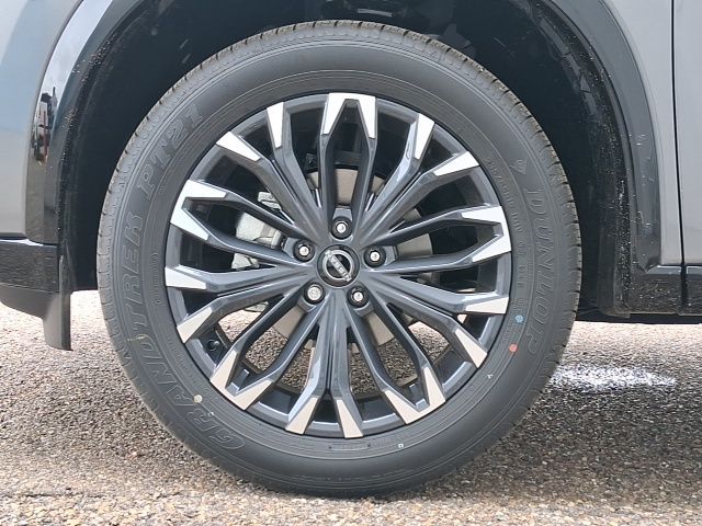 New 2026 Gray Nissan Platinum image 25