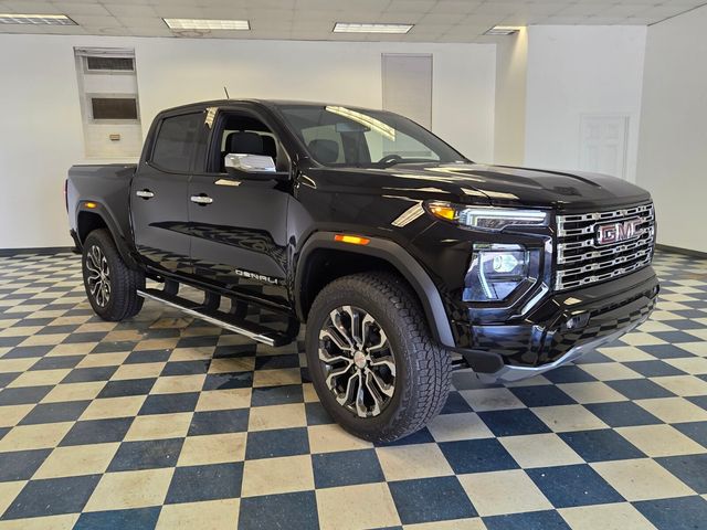 Onyx Black 2026 GMC Canyon Pickup Truck Four-Wheel Drive 8-Speed Automatic