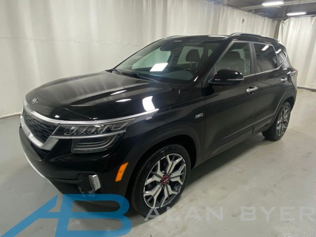 Cherry Black 2021 Kia Seltos SUV / Crossover All-Wheel Drive 7-Speed Automatic