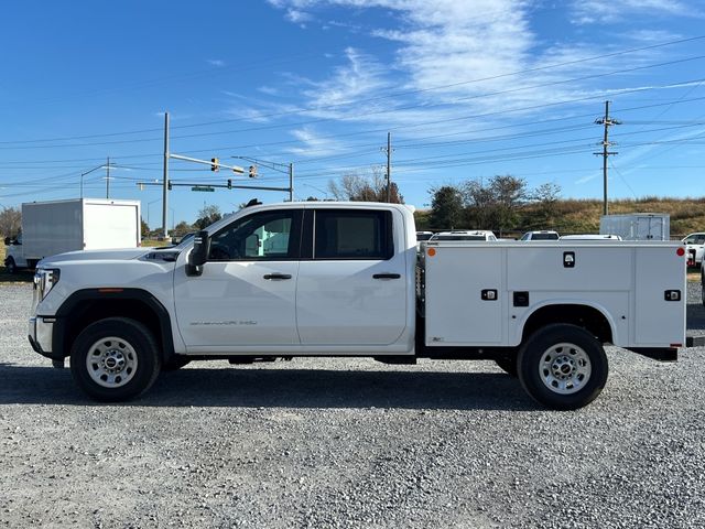 2024 GMC Sierra 3500HD Pro 3