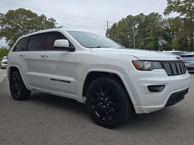 2020 Jeep Grand Cherokee Altitude:44916B