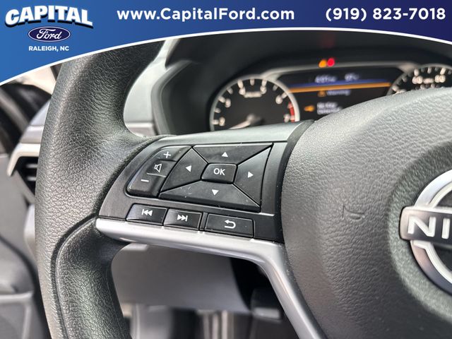 Used 2025 Black Nissan 2.5 SV image 22