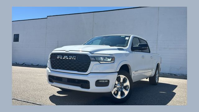 Bright White Clearcoat 2026 RAM 1500 Pickup Truck Four-Wheel Drive 8-Speed Automatic