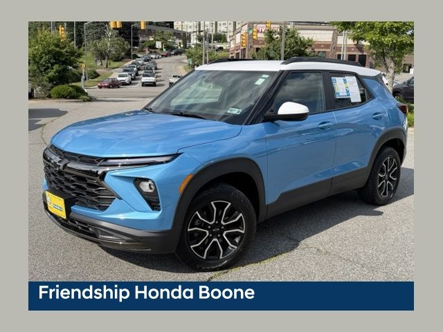 Marina Blue Metallic 2025 Chevrolet Trailblazer SUV / Crossover Four-Wheel Drive 9-Speed Automatic