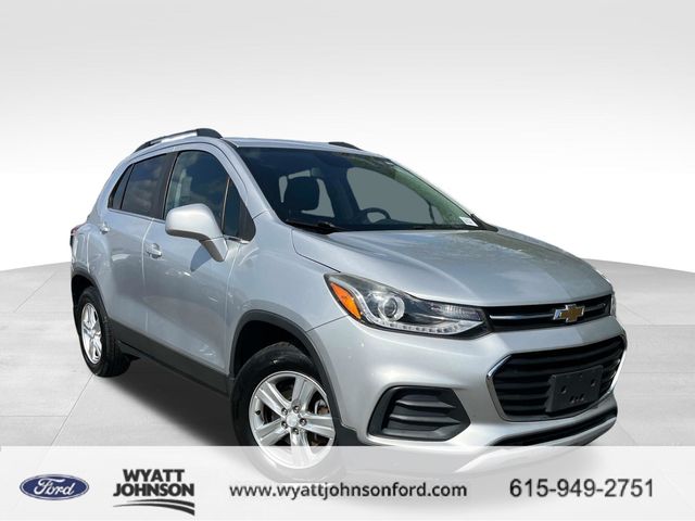 Silver Ice Metallic 2017 Chevrolet Trax LT FWD SUV / Crossover Front-Wheel Drive 6-Speed Automatic