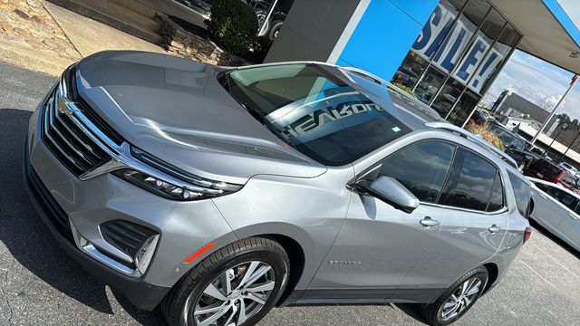 used 2024 Chevrolet Equinox car, priced at $26,999