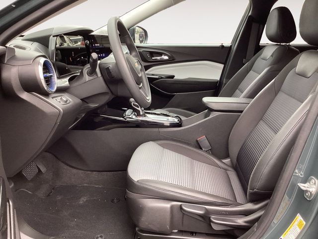 Used Car 2025 Chevrolet Trax  Lt For Sale Under $25,000 In San Antonio, Texas