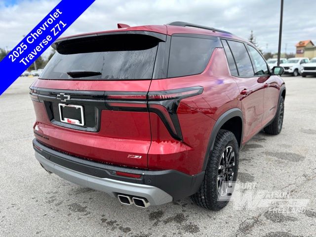 2025 Chevrolet Traverse Z71 photo