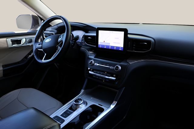 Used Car 2020 Ford Explorer  Limited For Sale Under $25,000 In Austin, Texas