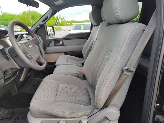 Used 2014 Black Ford XLT image 13