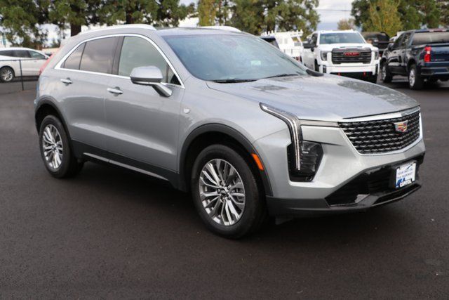 2024 Cadillac XT4 Premium Luxury 16