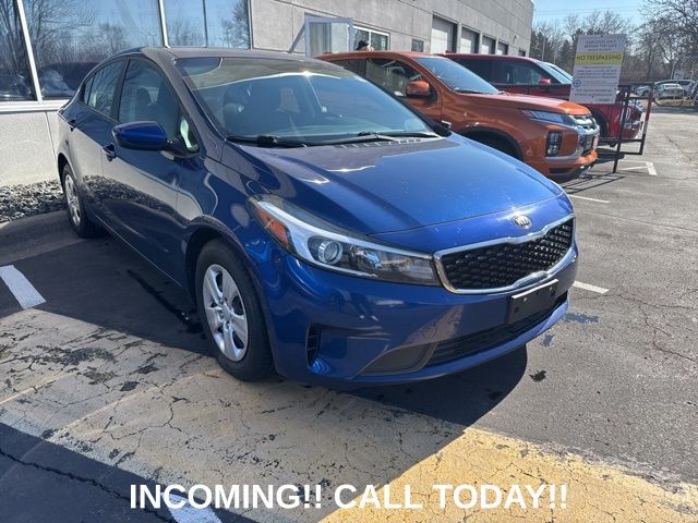 Deep Sea Blue 2017 Kia Forte LX Sedan Front-Wheel Drive 6-Speed Automatic