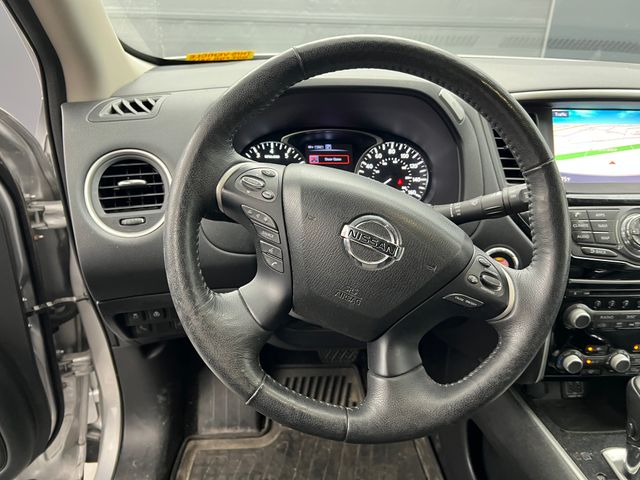 2018 Brilliant Silver Metallic Nissan Pathfinder SV 4X4 SUV