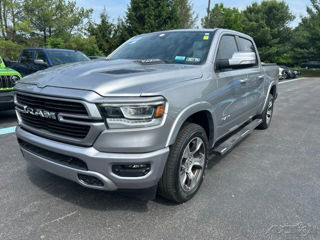 Billet Silver Metallic Clearcoat 2022 RAM 1500 Laramie Crew Cab 4WD Pickup Truck Four-Wheel Drive 8-Speed Automatic