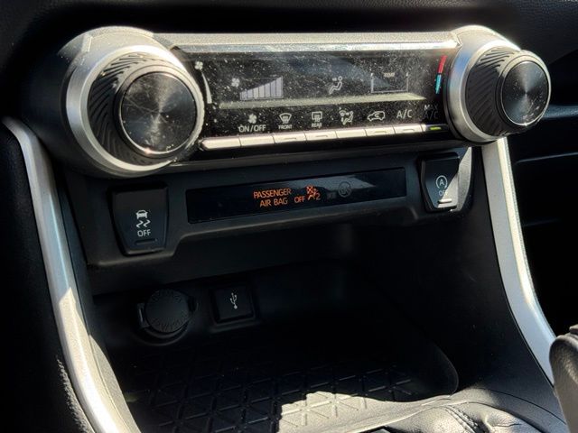 Used 2021 Toyota RAV4 SUV