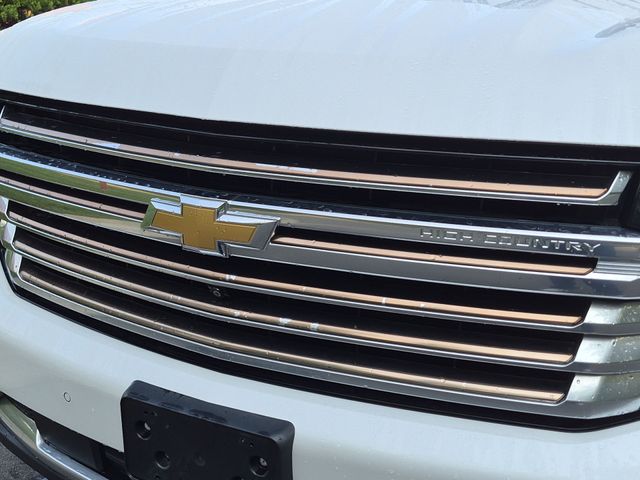 Used 2021 Beige Chevrolet High Country image 24