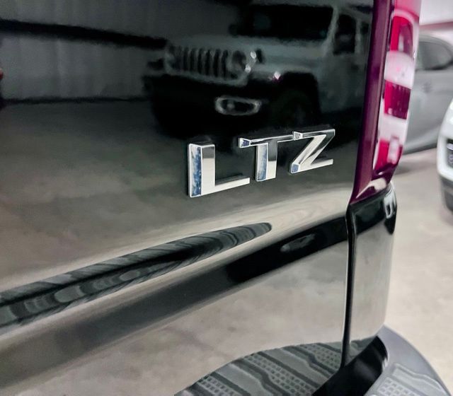 Used 2021 Black Chevrolet LTZ image 29