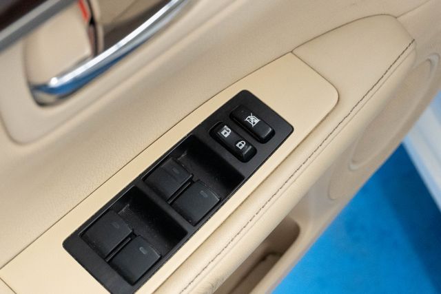 Used 2013 Lexus ES Sedan