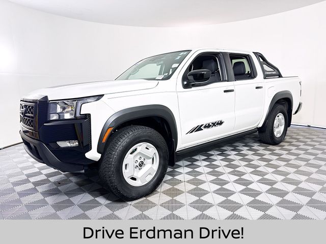 Used 2024 Nissan Frontier Truck