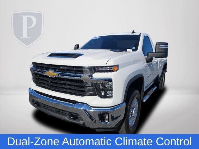 2024 Chevrolet Silverado 2500HD LT 12