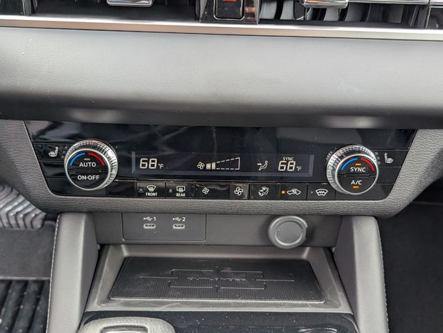 2026 Mitsubishi Outlander ES Black at DeMontrond Gulf Freeway