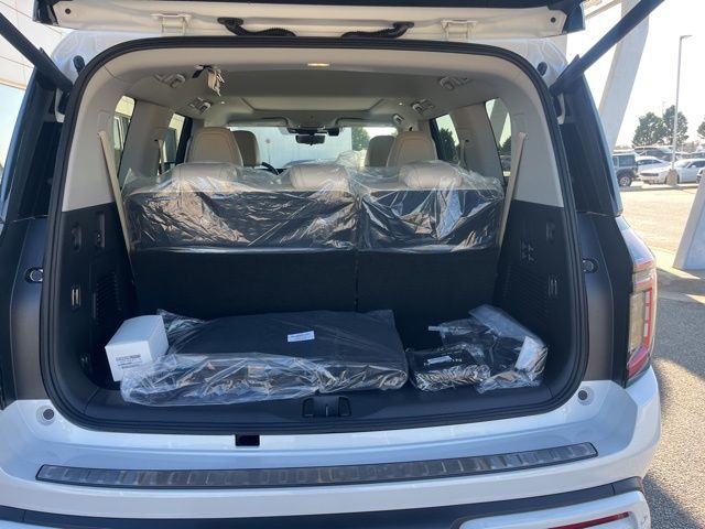 New 2026 White Nissan Platinum image 30