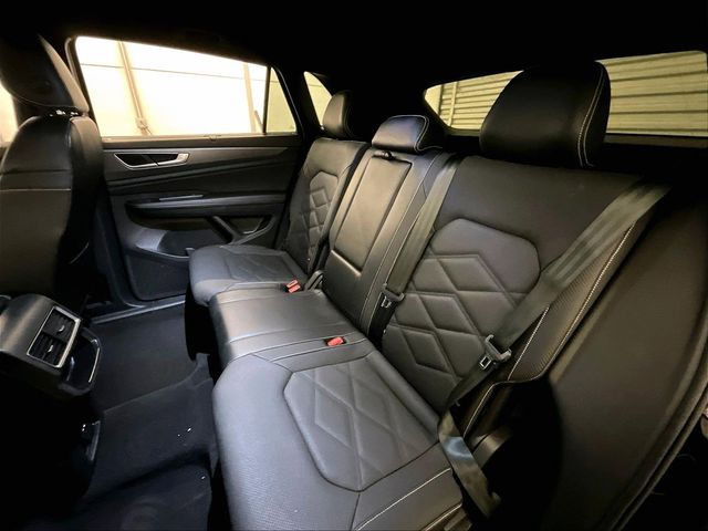 2024 Volkswagen Atlas Cross Sport 2.0T SE w/Technology Black at Grove City Ford