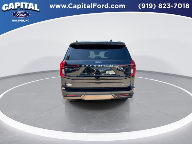 Used 2025 Gray Ford King Ranch image 7