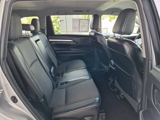 Used 2015 Toyota Highlander SUV