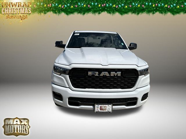 2025 Ram 1500 Big Horn/Lone Star 2