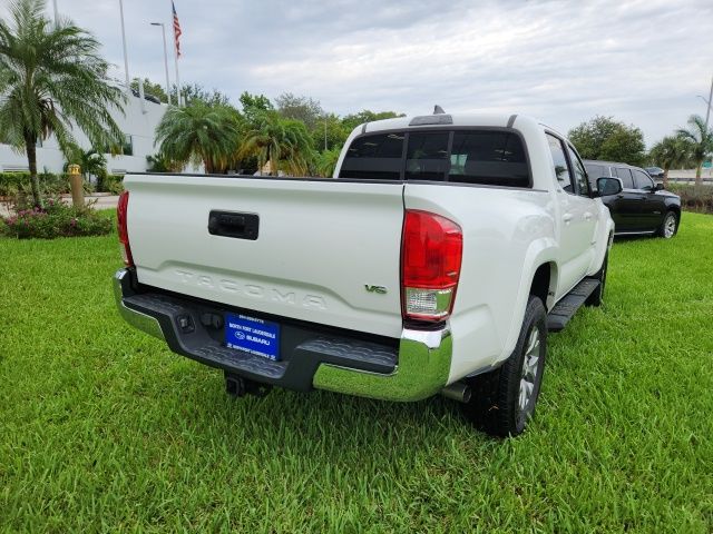 2017 Toyota Tacoma SR5 9