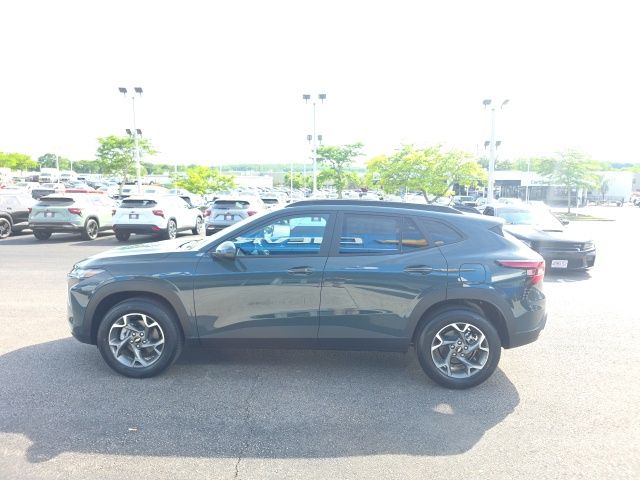New 2026 Gray Chevrolet LT image 5