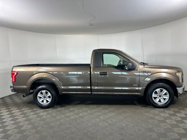 2016 Ford F-150 XLT 4