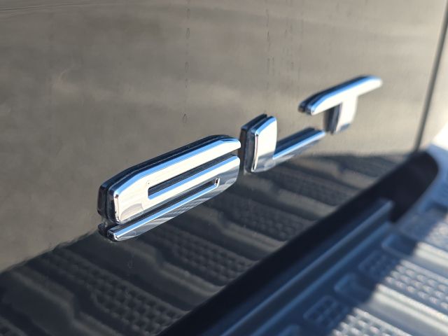 2024 GMC Sierra 1500 SLT:46383A