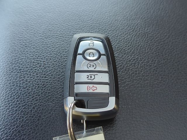 2021 Black Ford Expedition XLT 4X4 SUV