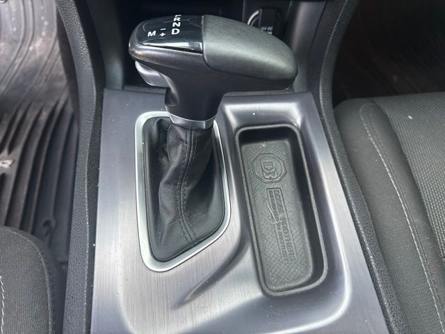 Used 2017 White Knuckle Clearcoat Dodge R/T Scat Pack image 15