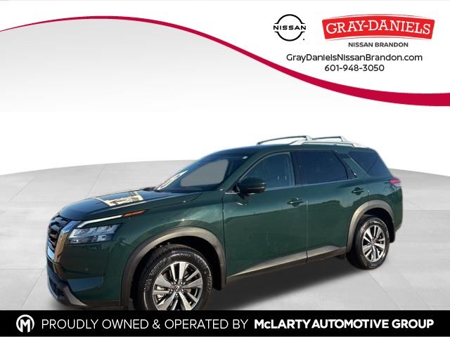 2024 Nissan Pathfinder SL's photo