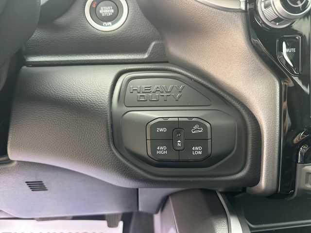2026 Ram 2500 Big Horn - Bright White Clearcoat exterior view 15