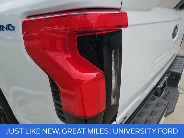 Used 2023 White Ford XLT image 32